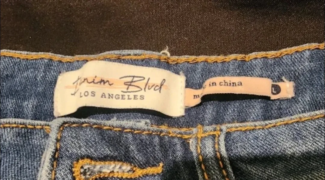 Shorts - Size L image indicator(3)