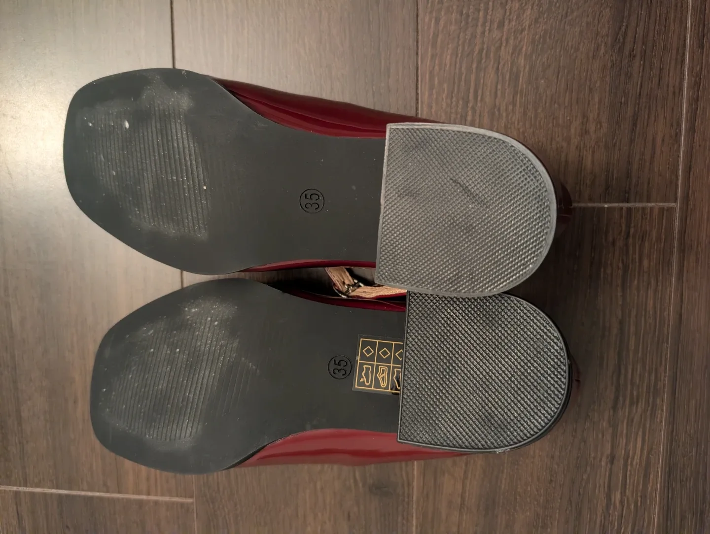 Crimson Mary Jane Shoes - Size 5 (New) image indicator(4)