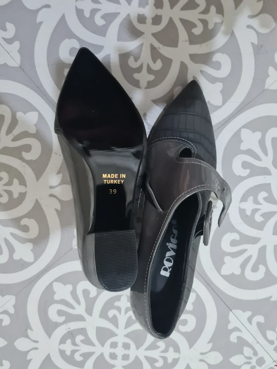 Rovigo Grey Heels - Size 39 image indicator(3)
