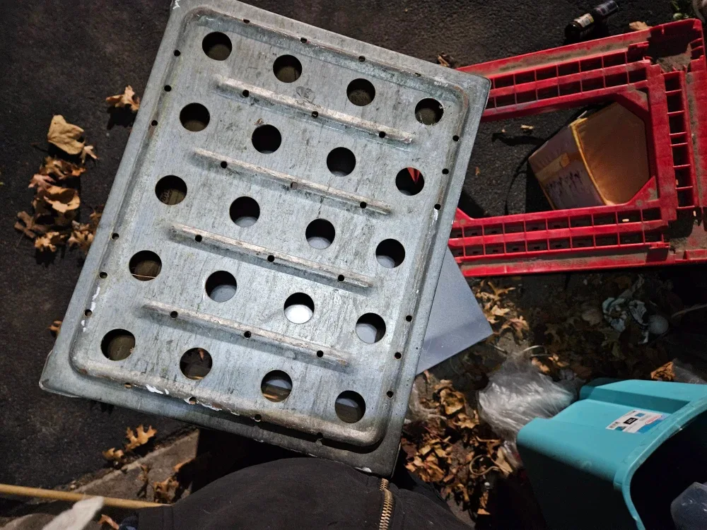 Queens Farms Inc. Wooden Crate - Ozone Park L.I. image indicator(9)