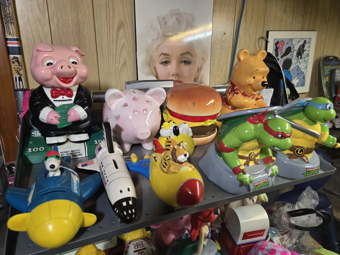Assorted Decorative Figurines & Coin Banks - photo 2
