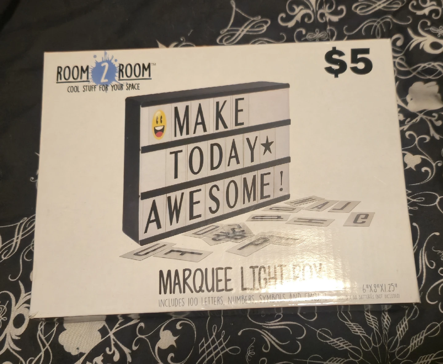 Room 2 Room Marquee Light Box - New!