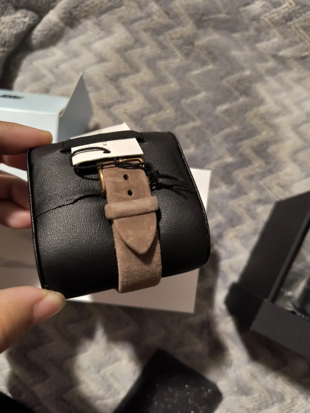 KLASSE14 Vintage Gold Brown 36mm Women's Watch - Brand New image indicator(4)