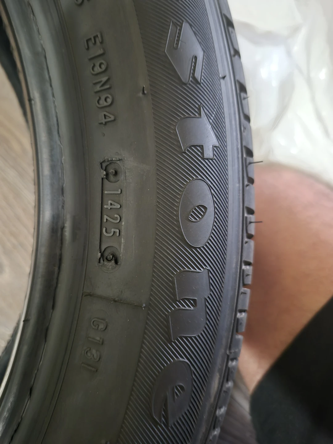 firestoneTire - 205/55R17 91V M+S