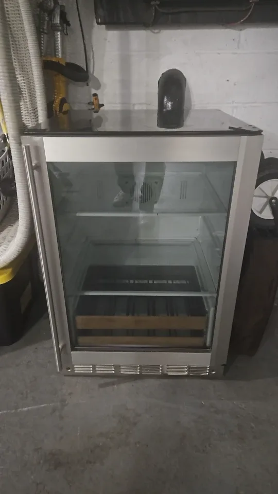 GE Monogram Undercounter Refrigerator image indicator(4)