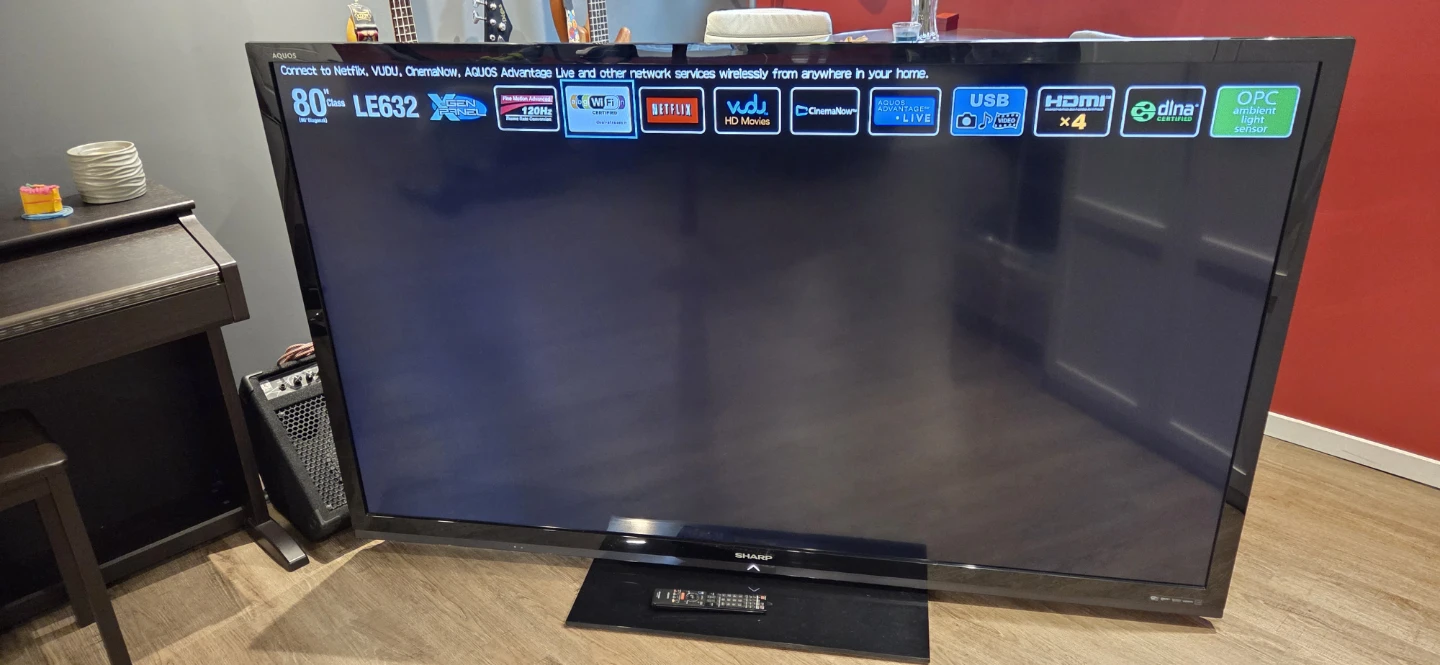 Sharp Aquos 80" LED TV - Model LC-80LE632U - photo 3