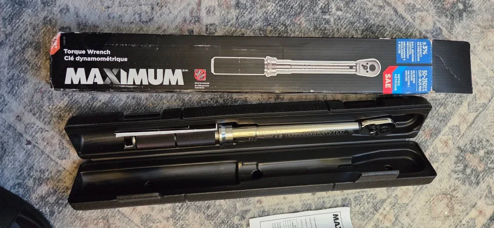 MAXIMUM 3/8-in Drive Torque Wrench image indicator(6)