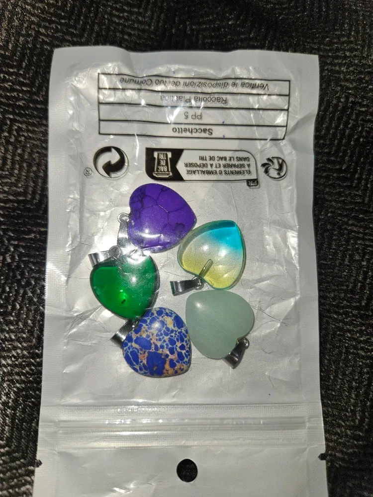 Heart-shaped Pendants - Mixed Color 5 pack