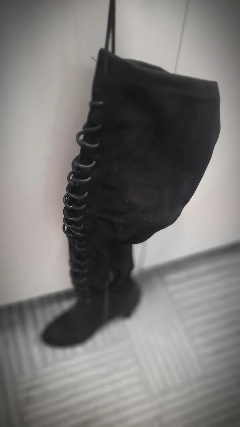 Diva Lounge Black Suede Boots - Size 7.5 image indicator(5)