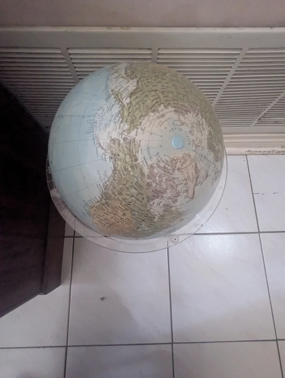 Discovery Kids Rotating World Time Zone Globe image indicator(5)