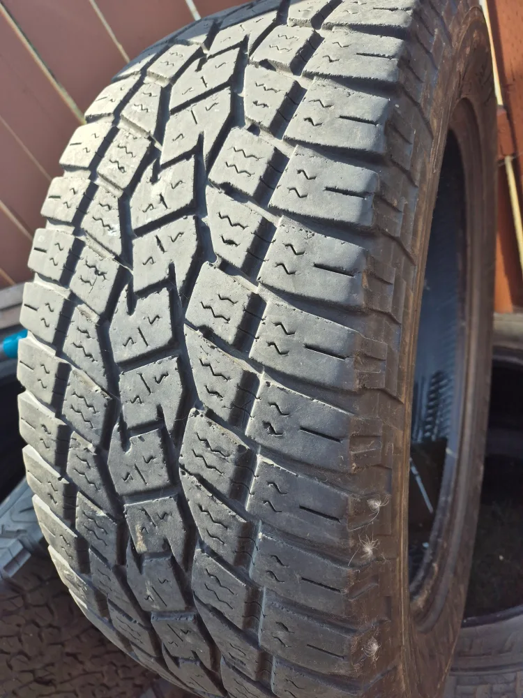 Toyo Open Country LT305/50R22 Tires - Set of 3 image indicator(2)