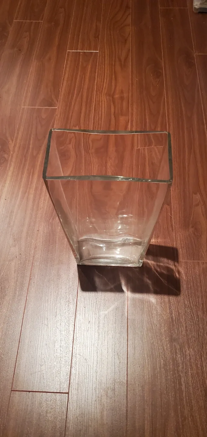 Glass Vase image indicator(2)