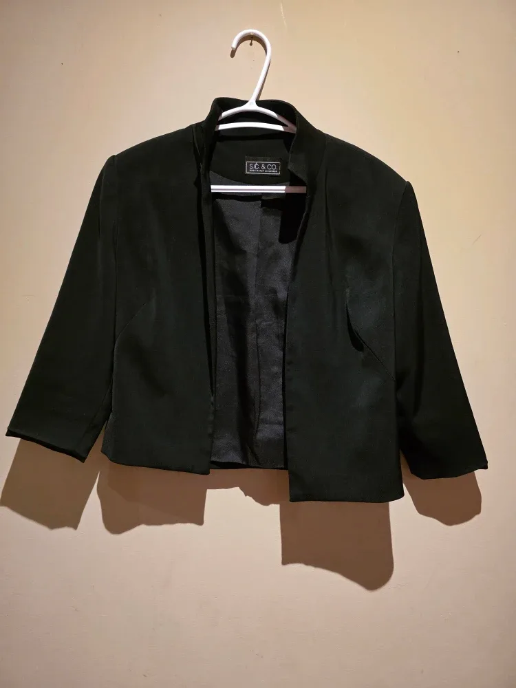 S.C. & CO. Black Cropped Blazer - Made in Canada