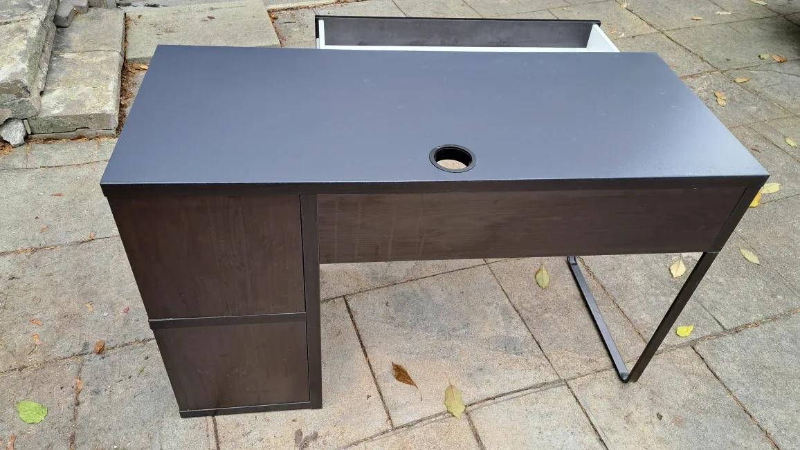 Desk with Drawer & Shelves image indicator(4)