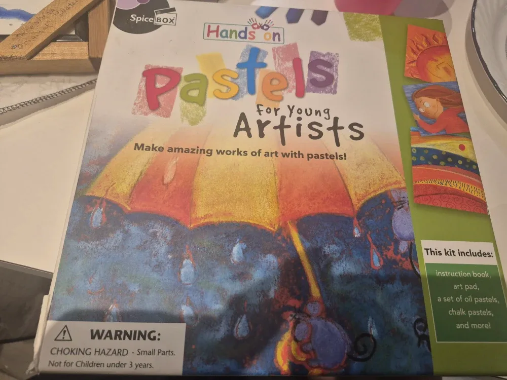 Pastels for Young Artists Kit - New