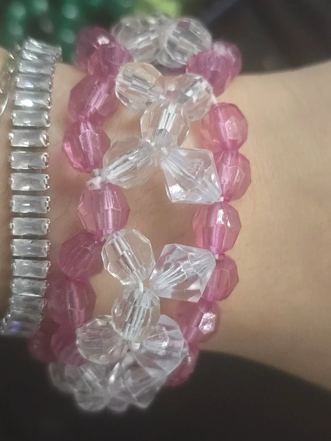 Pink & Clear Beaded Bracelet image indicator(2)