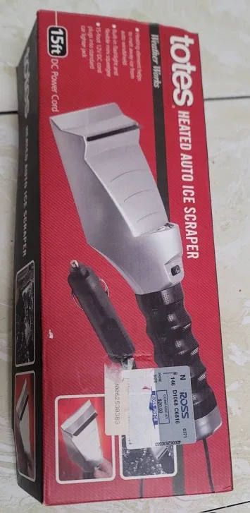 Totes Heated Auto Ice Scraper - Weather Works