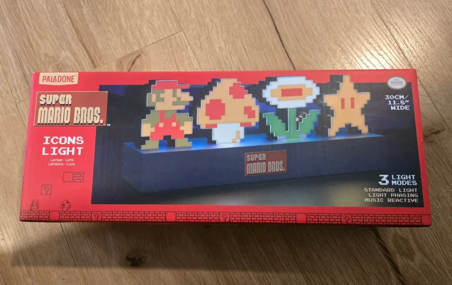 Paladone Super Mario Bros. Icons Light - New in Box!