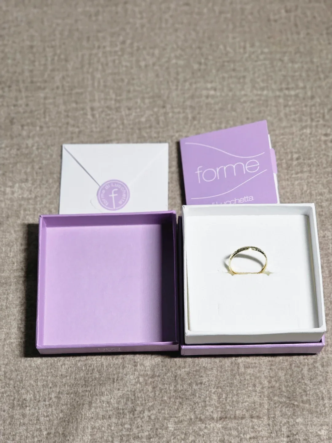 Forme di Lucchetta 14kt Gold Ring image indicator(3)
