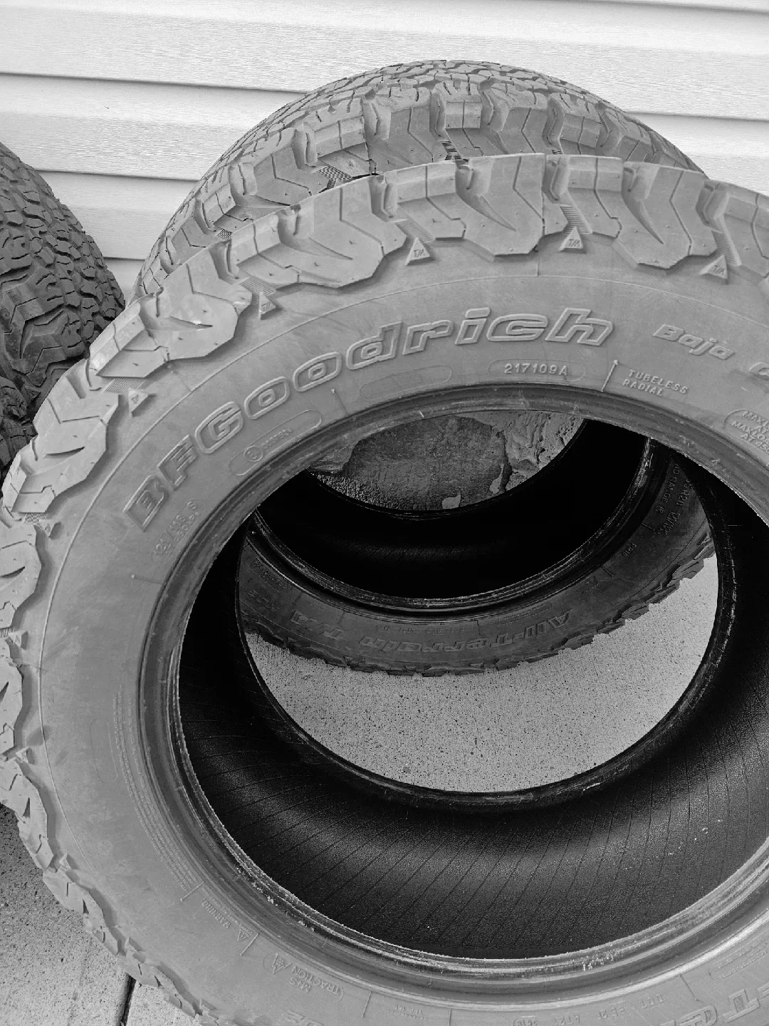 BFGoodrich All-Terrain T/A KO2 Tires - Set of 4 image indicator(5)