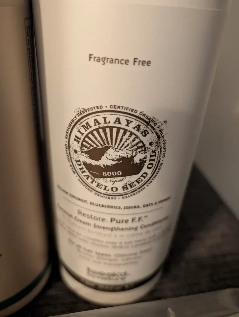 Tweak'd by Nature Shampoo & Conditioner Set image indicator(3)