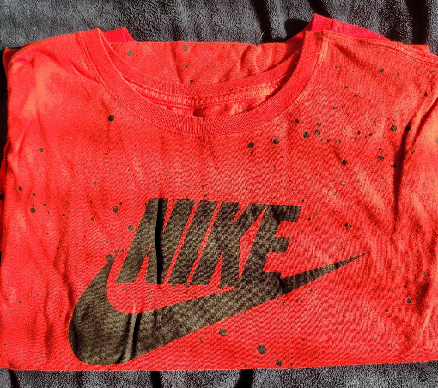 Nike The Nike Tee XXL Red🥕 thumbnail