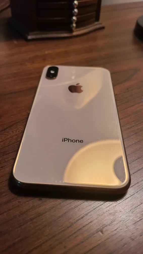 iPhone XS