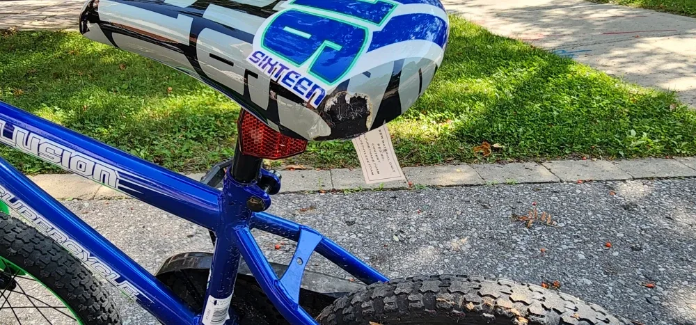 Supercycle Illusion Sixteen Kids' Bike - Blue/Green image indicator(4)