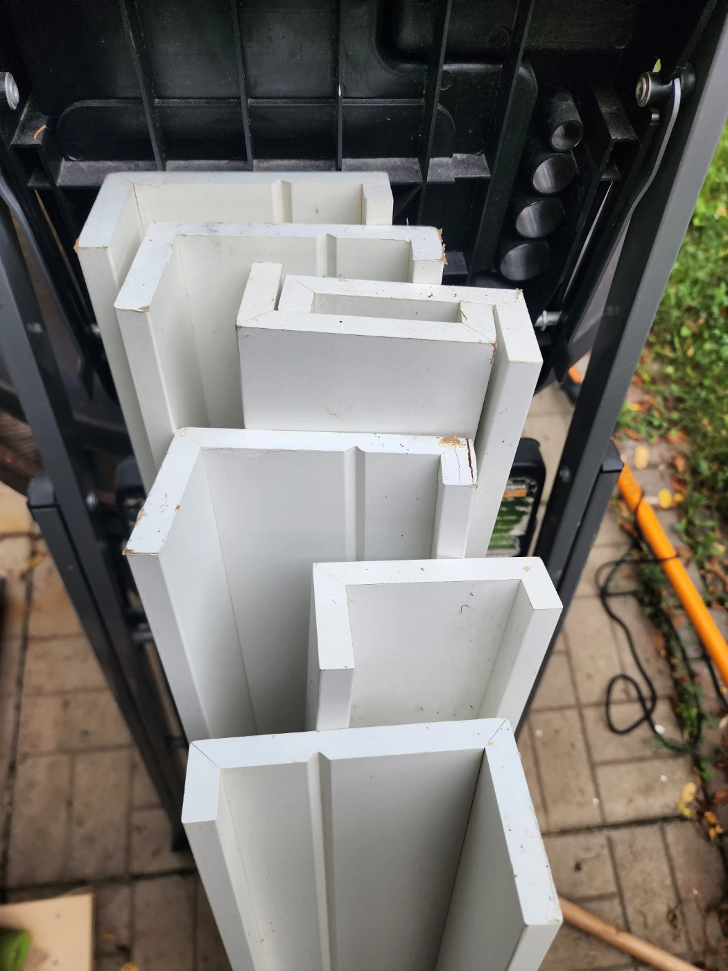 IKEA MOSSLANDA Picture Ledge Frames – White $5 each - photo 3