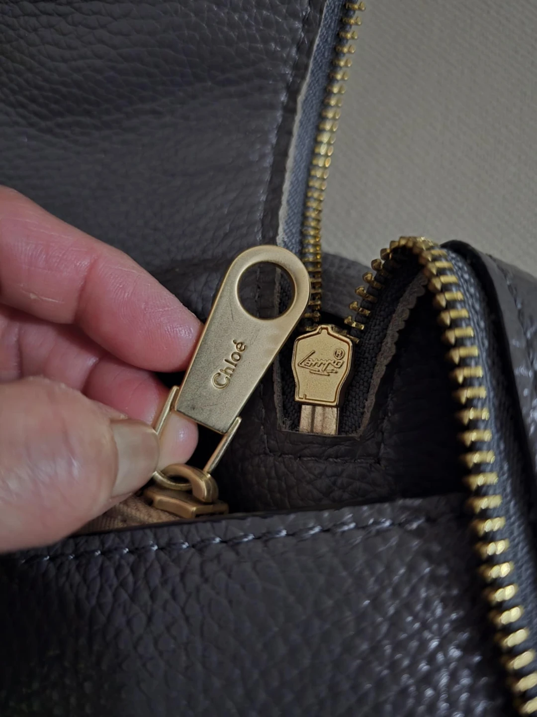 Chloé Marcie Grey Leather Crossbody Bag - photo 3