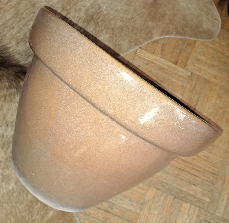 Large Terracotta Plant Pot - photo 4
