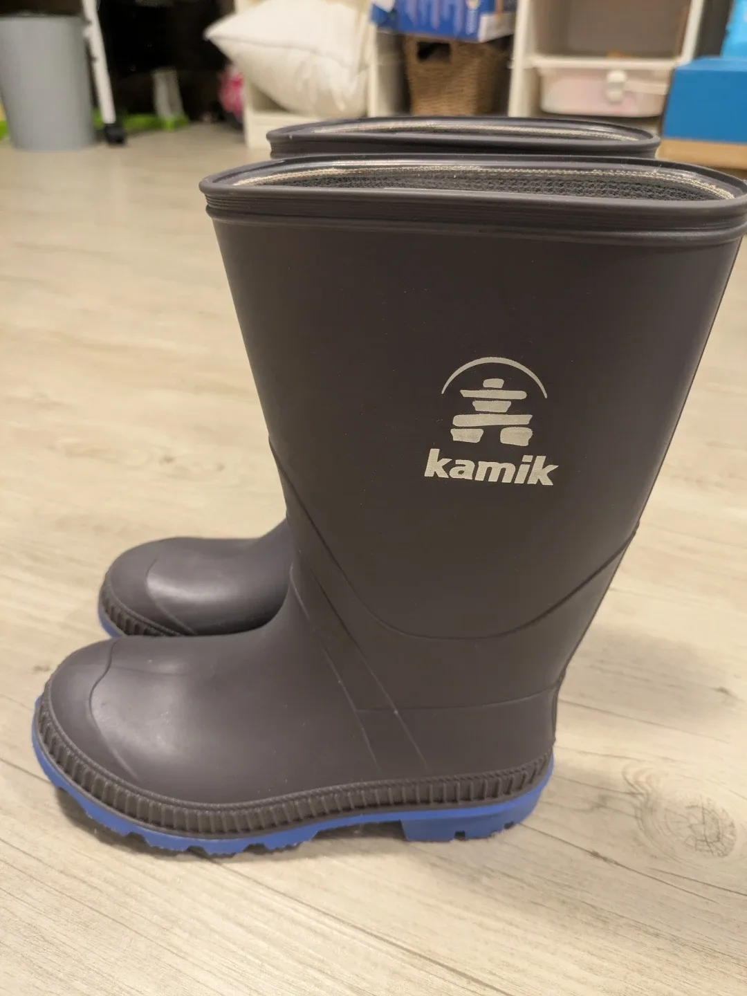 Kamik Rain Boots Size 2 - Great Condition