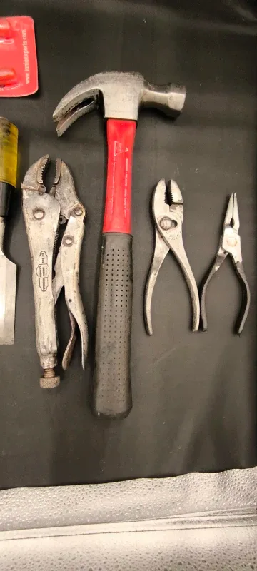 Mixed Lot of Used Hand Tools image indicator(2)