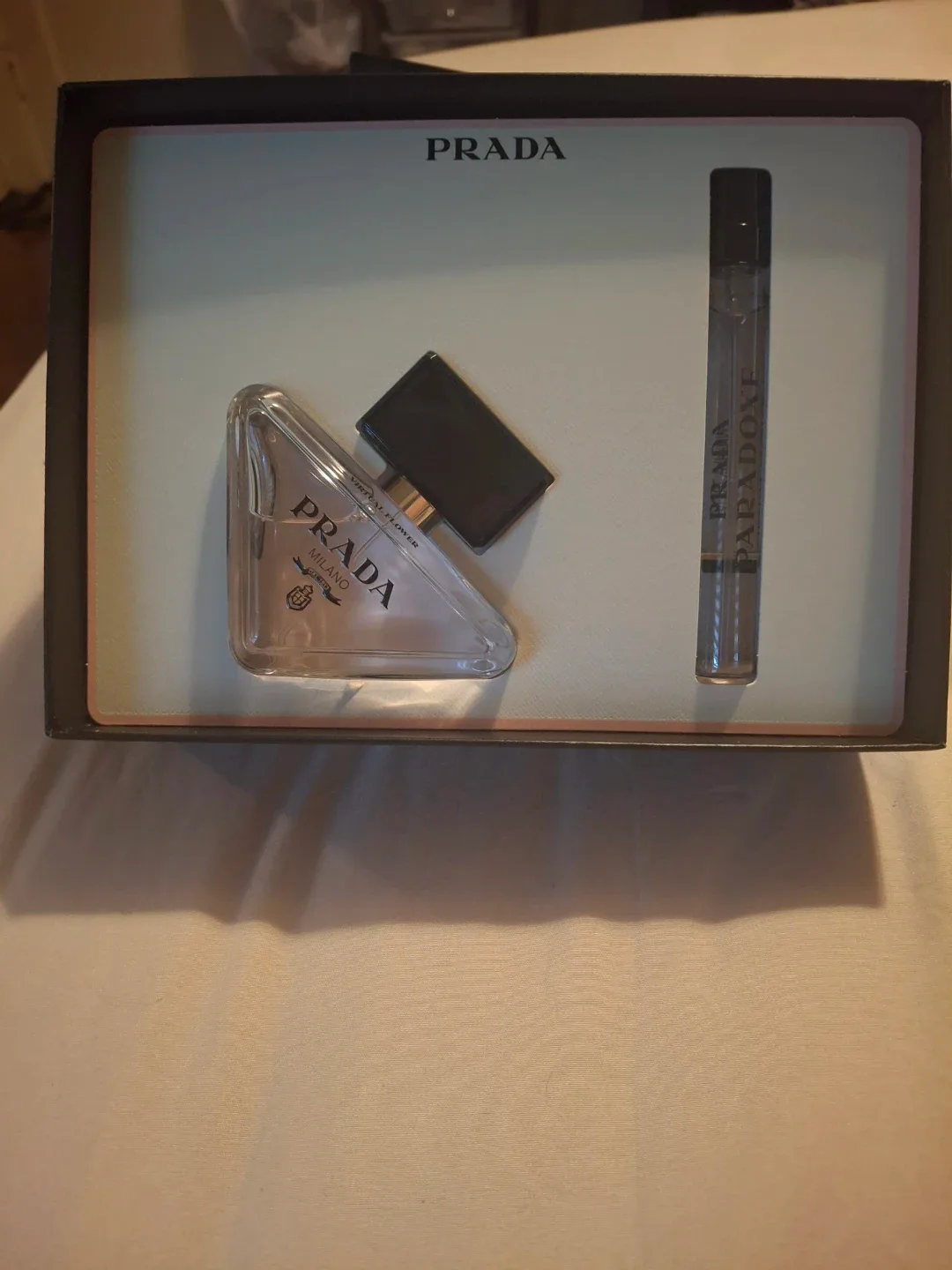 Prada Paradoxe Eau de Parfum Set image indicator(2)