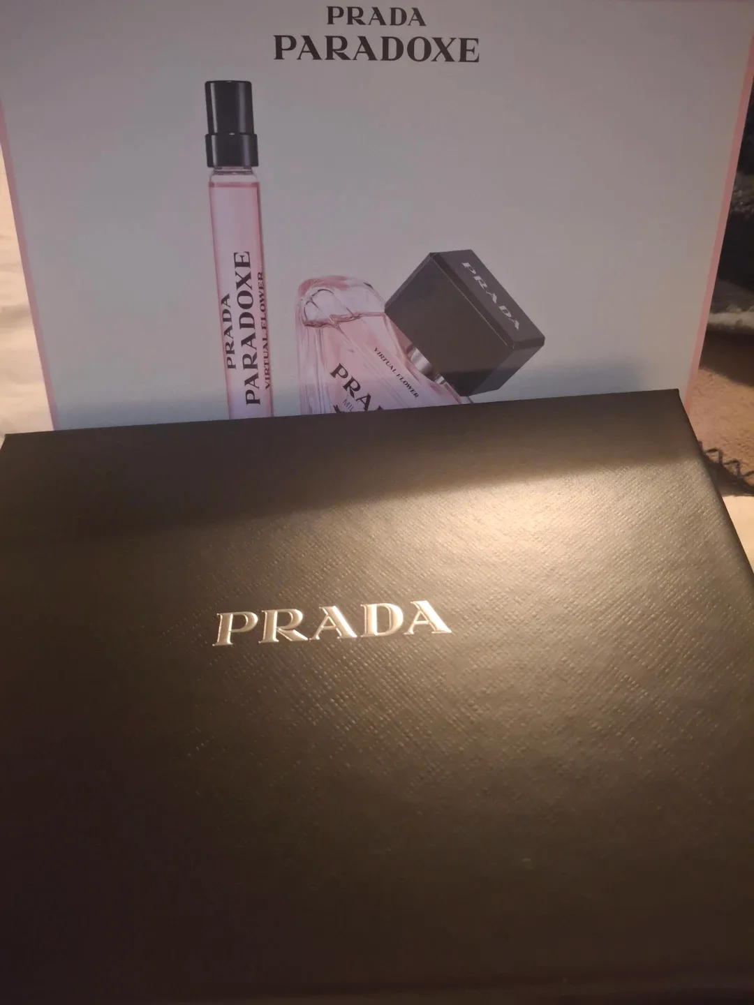 Prada Paradoxe Eau de Parfum Set image indicator(3)