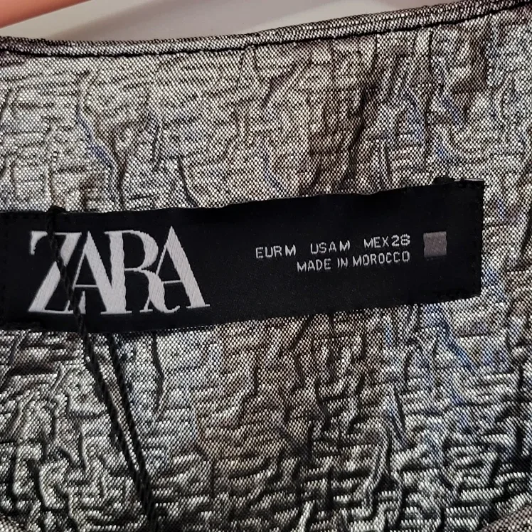 New Zara Silver Jacket - Size M Retail $89.90 image indicator(5)