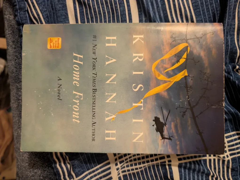 Mixed Lot of Paperback Books image indicator(7)