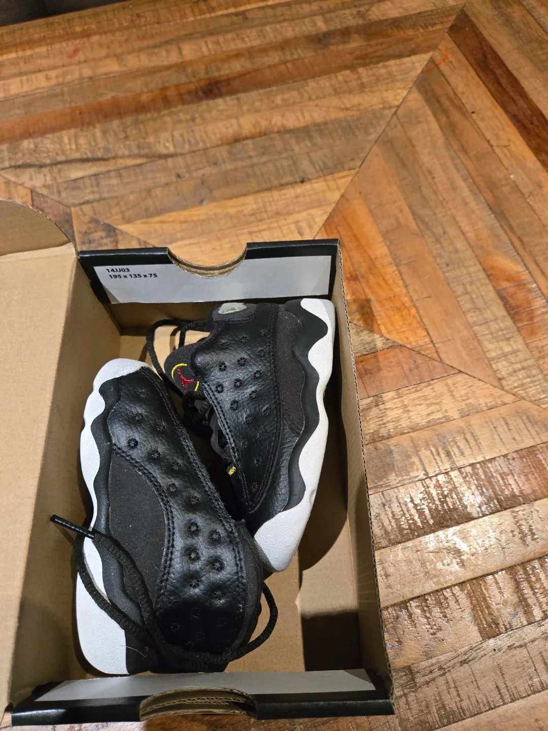 Jordan 13 Retro Black/White Toddler Shoes image indicator(4)