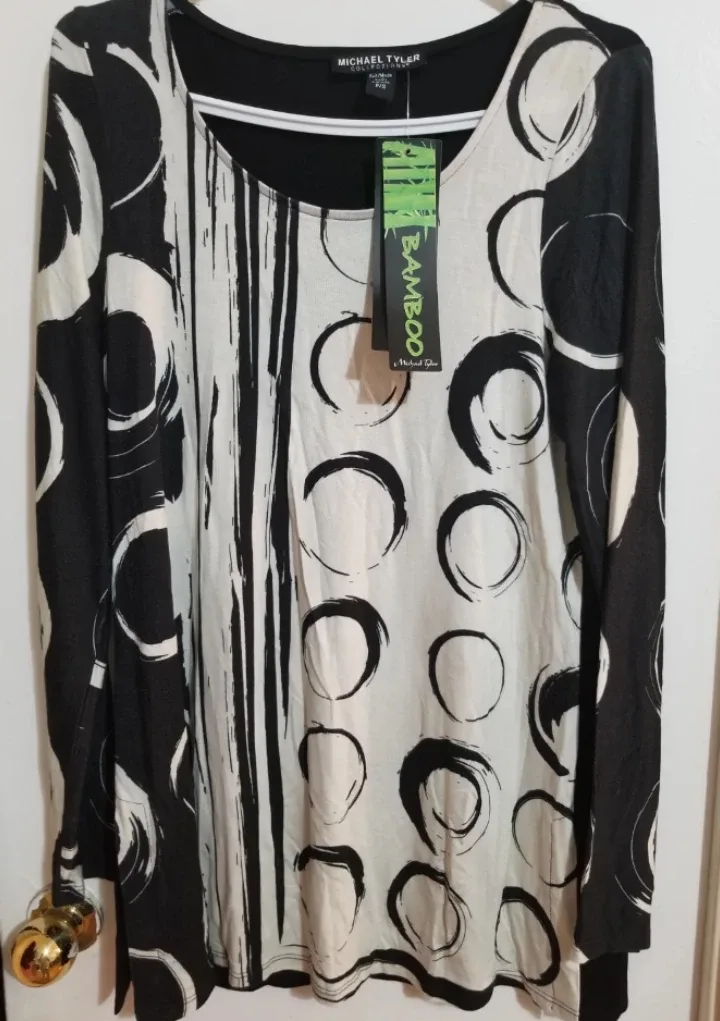 Michael Tyler Bamboo Collection Top - Size P/S