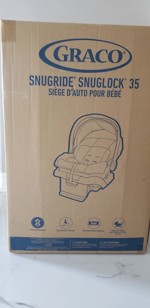 Graco SnugRide SnugLock 35 Infant Car Seat + Base