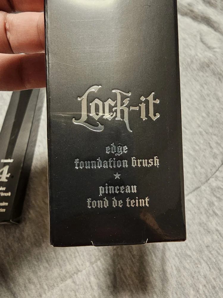 New KVD Vegan Beauty Brush Set - photo 4