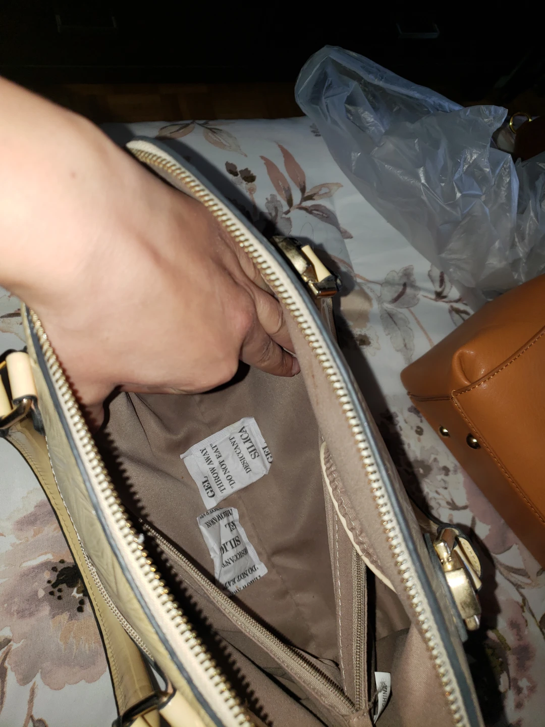Cream Handbag - photo 3