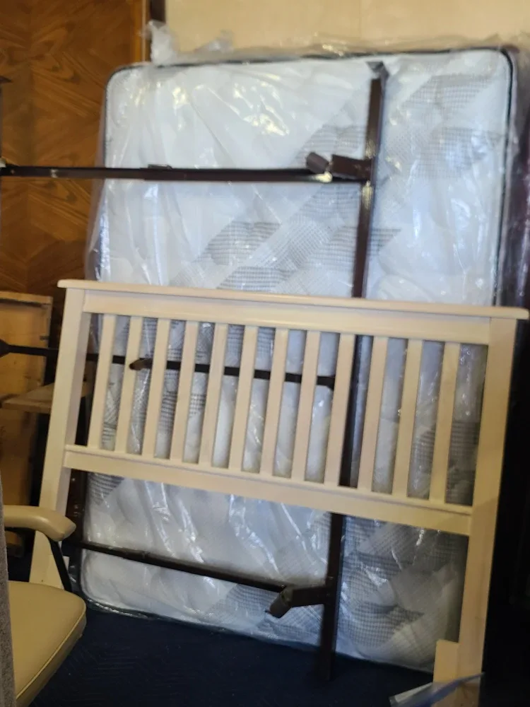 Queen size bedframe, Mattress and Box Spring Set