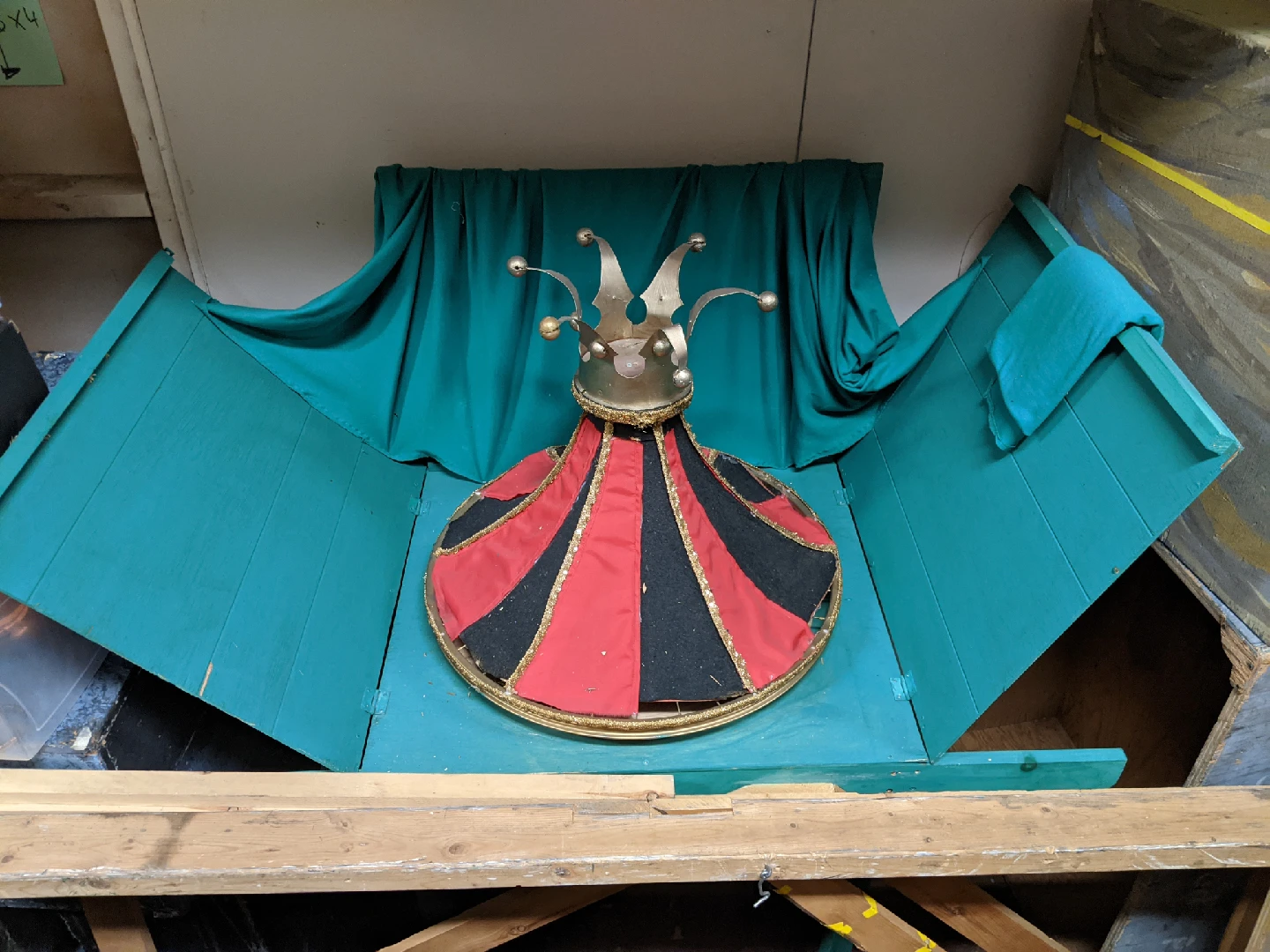 Stage roulette table - photo 2