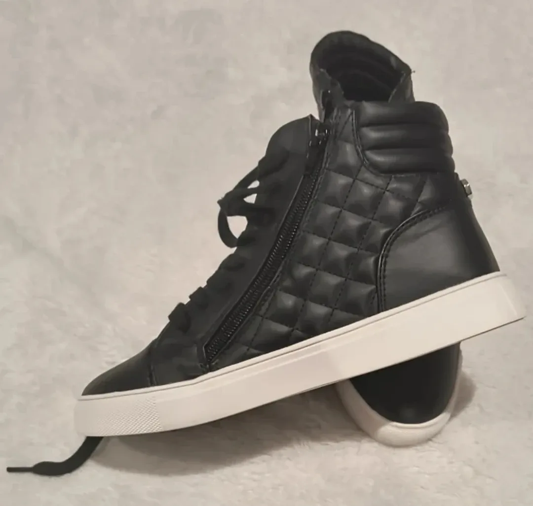 Steve Madden Black High Top Sneakers image indicator(3)