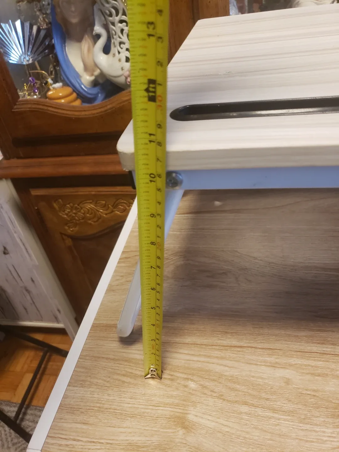 Foldable Laptop Bed Desk image indicator(4)