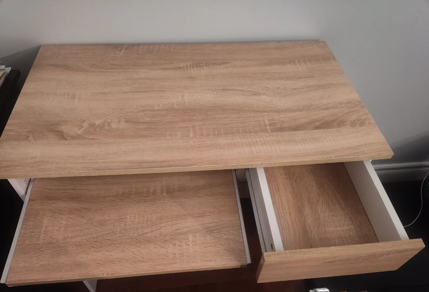 Modern Light Wood Desk – Storage Drawer + Pull-Out Tray image indicator(3)