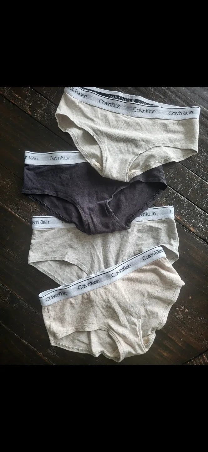 Old Navy Jeans Size 12 & Zara Puffer Jacket Size 10 image indicator(10)