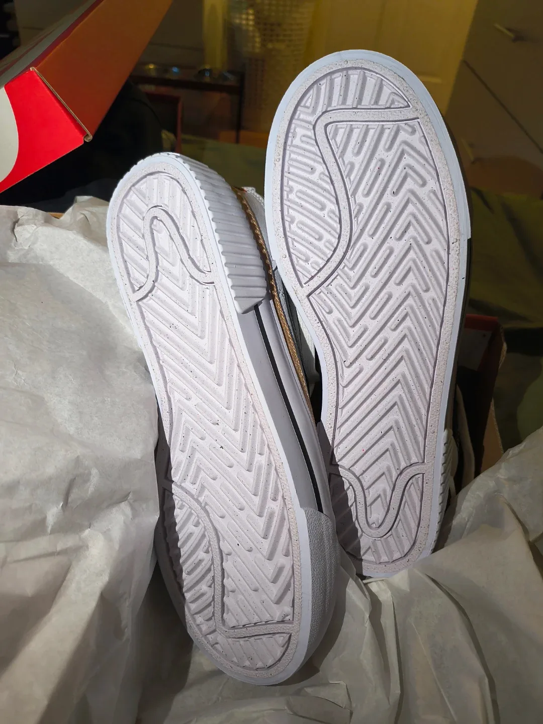 Nike Court Legacy Lift White/Black (Size 8) image indicator(2)