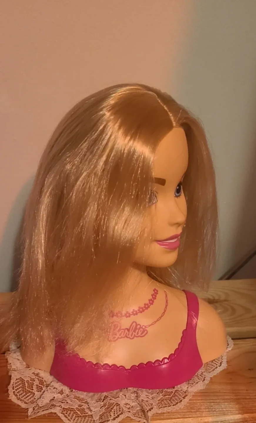 Barbie Styling Head 🥕 image indicator(2)